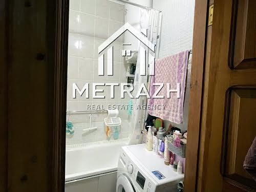 квартира за адресою Павлівський майдан пл. (Рози Люксембург майдан), 2