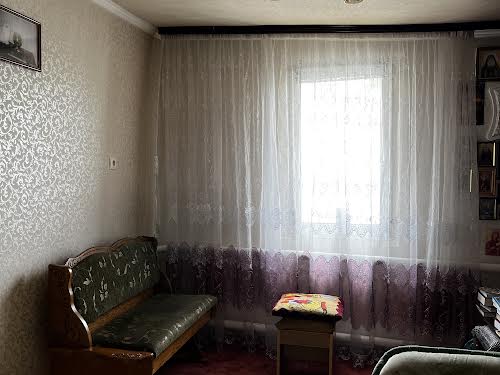 будинок за адресою Русанівська вул., 35
