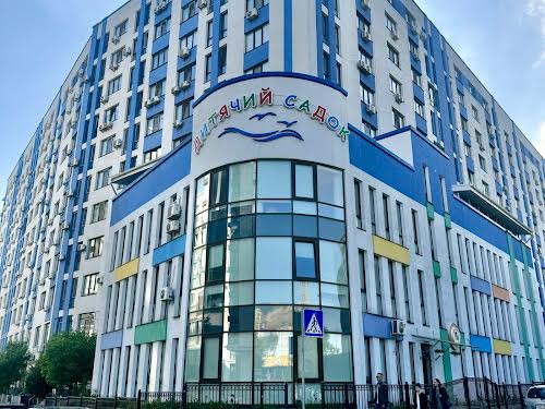 квартира за адресою Центральна вул., 11