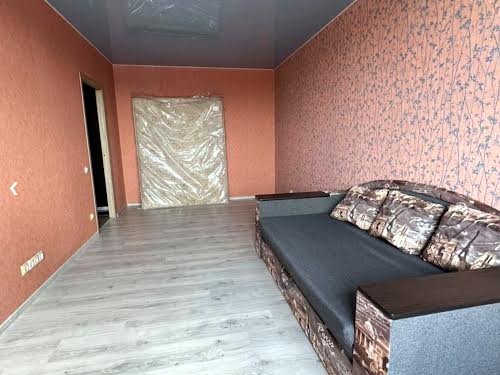 квартира за адресою смт. Слобожанське, Співдружності вул., 1