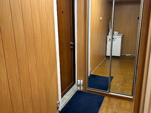 квартира за адресою Космонавтів просп., 17