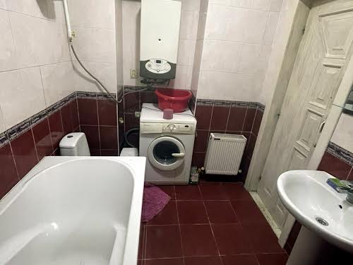 квартира за адресою Запорізька вул., 20