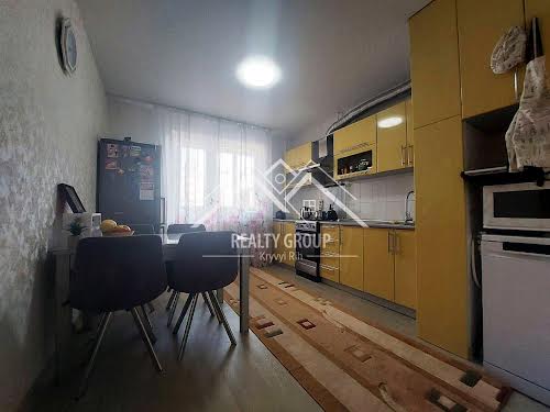 квартира за адресою Незалежносты України, 26