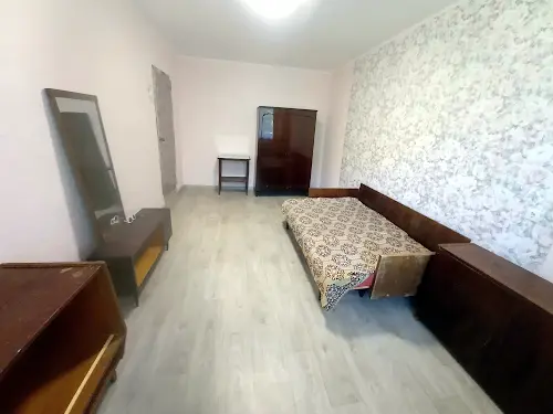квартира по адресу Ялтинская ул., 9-А