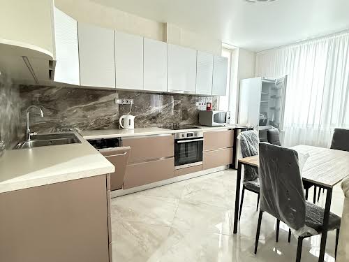 квартира за адресою Регенераторна вул., 4 к8