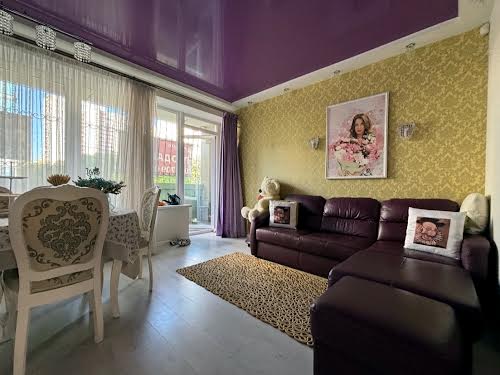 квартира за адресою Гетьманська, 9