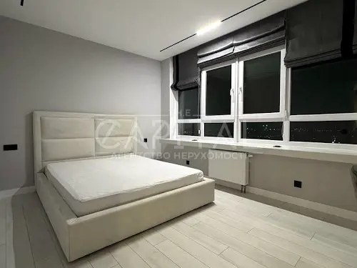 квартира за адресою Київ, Миколи Гулака вул., 4