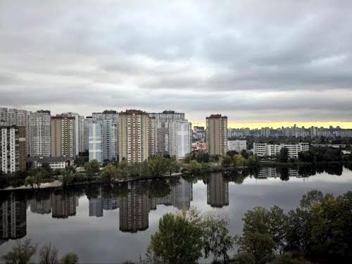квартира за адресою Ревуцького вул., 9