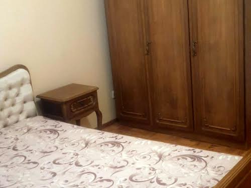 квартира по адресу Шота Руставели ул., 33-А