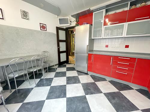 квартира за адресою Курбаса, 7