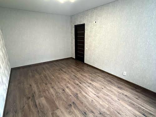 квартира за адресою Зарічанська вул., 11е