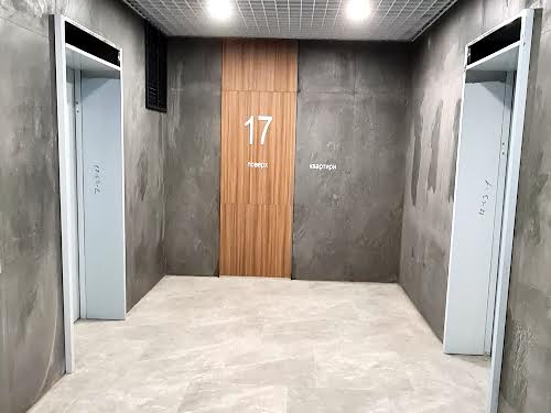 квартира за адресою Залізничне шосе, 45