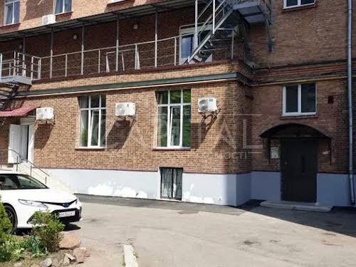 квартира за адресою Дніпровська набережна вул., 1