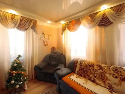 будинок за адресою Центральна вул.