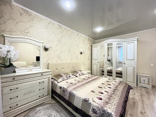 квартира за адресою Щаслива вул., 50