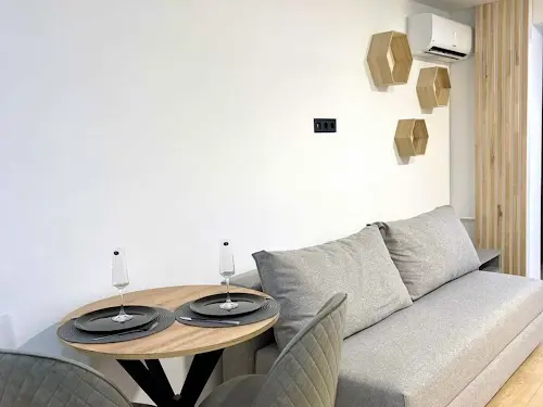 квартира за адресою Дніпровська набережна вул., 5А