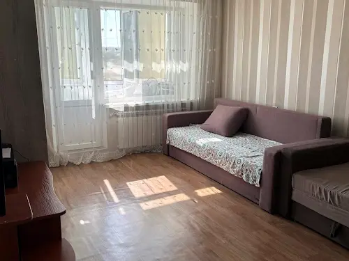 квартира за адресою Металургів вул., 10