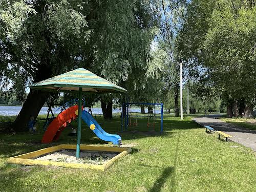 дом по адресу с. Круглик, озерна