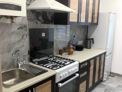 квартира за адресою Повстанська вул., 15