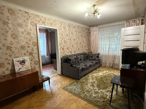 квартира за адресою Каштанова, 12