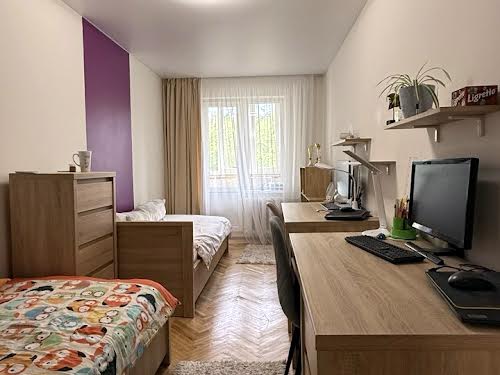 квартира за адресою Наукова вул., 12