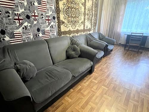 квартира по адресу Космонавтов ул., 24