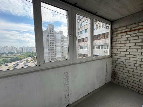 квартира за адресою Драгоманова вул., 23б