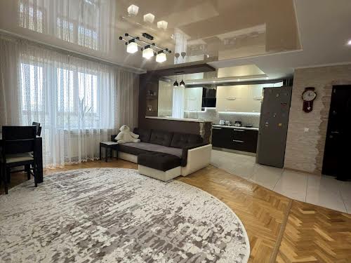 квартира за адресою Самбірська вул., 94