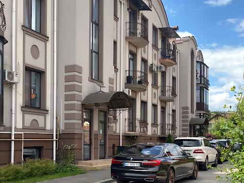 квартира за адресою Драгоманова вул., 5