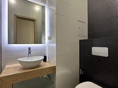 квартира по адресу Зарічна, 1в