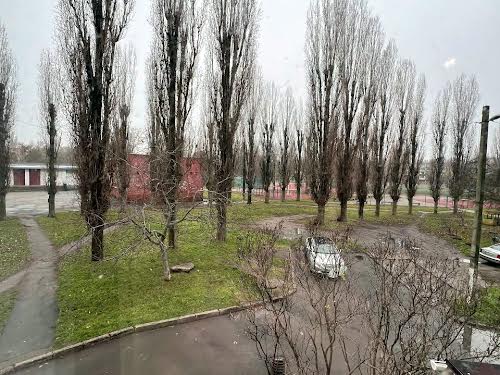 квартира за адресою Космонавтів вул., 58/2