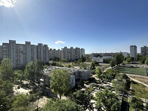 квартира по адресу Червоной Калины просп. (Владимира Маяковского), 21-Б