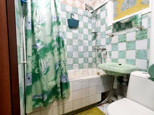 квартира за адресою Зодчих вул., 62
