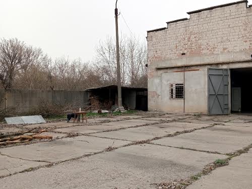 комерційна за адресою Жовті Води, Підїзна, 1А