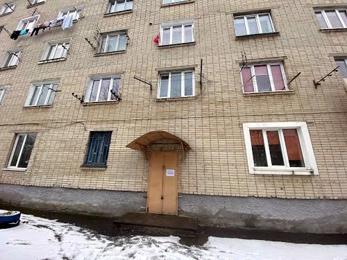 комерційна за адресою Конякіна вул., 8