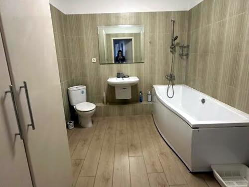 квартира за адресою Середньофонтанська вул., 19в