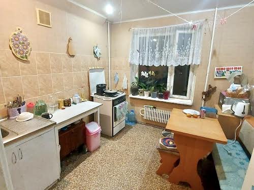 квартира за адресою Нижньодніпровська вул., 6-Б