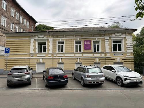 комерційна за адресою Левка Лук'яненка вул. (Василя Жуковського), 9