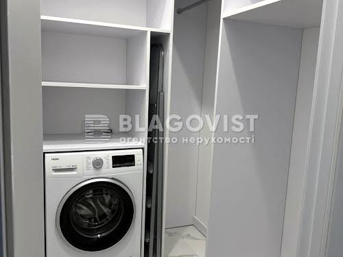 квартира за адресою Предславинська вул., 44