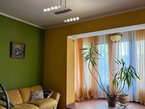 квартира за адресою Панаса Мирного вул., 45