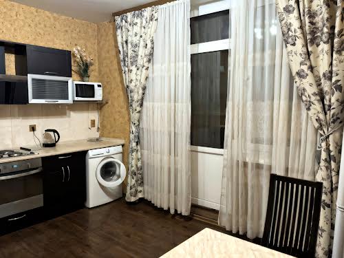 квартира за адресою Олени Пчілки вул., 2