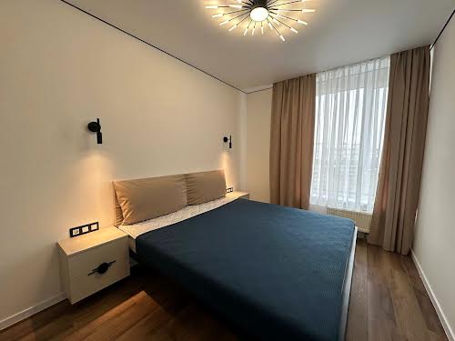 квартира за адресою Олени Теліги вул., 25