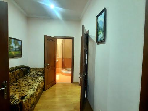 квартира за адресою Дмитрівська вул., 69
