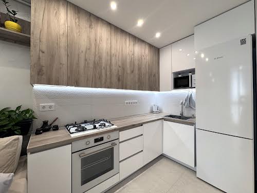 квартира за адресою Зелена вул., 204д
