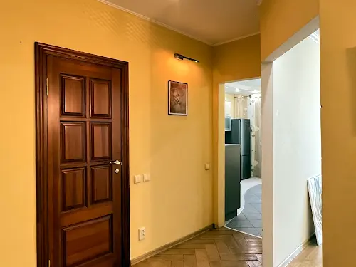 квартира за адресою Анни Ахматової вул., 16-Б
