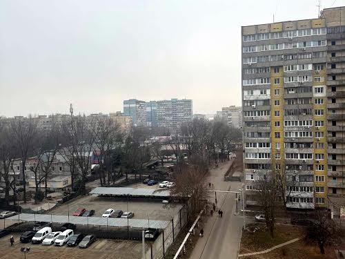квартира по адресу Тополя-3 ул., 56