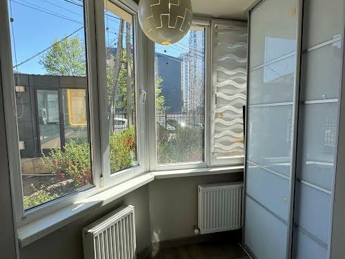 квартира за адресою Оксамитова вул., 20А