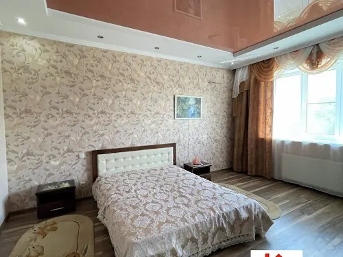 будинок за адресою Центральна