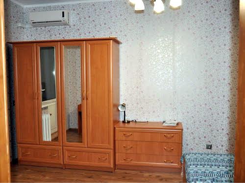 квартира по адресу Олены Пчилки ул., 2