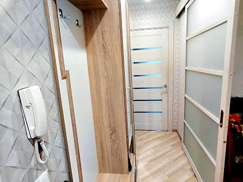 квартира за адресою Космонавтів вул., 18